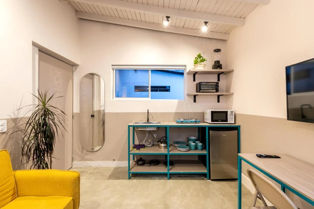 Primavera - Studios Medellín Apartmán