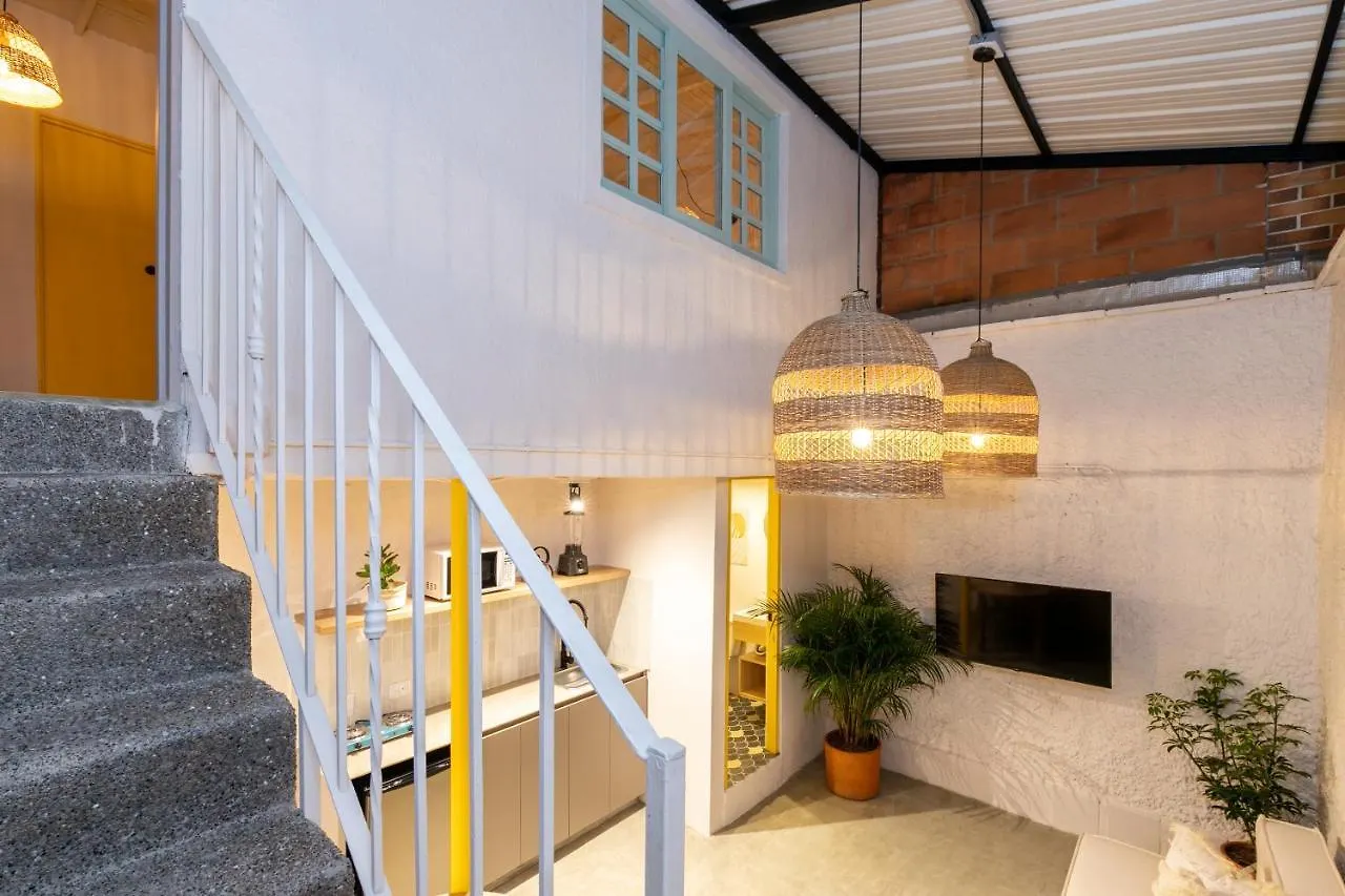 Primavera - Studios Medellín